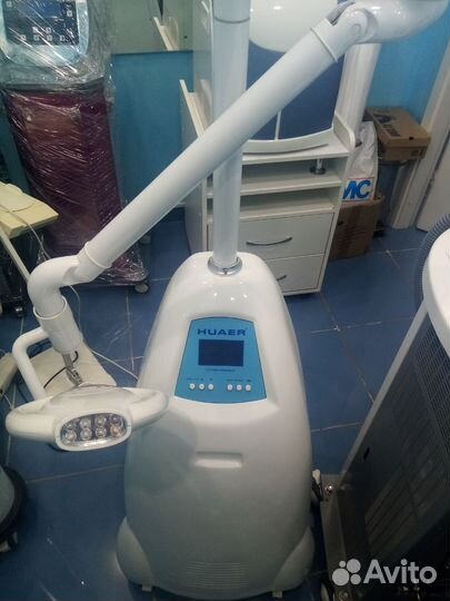 Косметологический аппарат по отбеливанию зубов