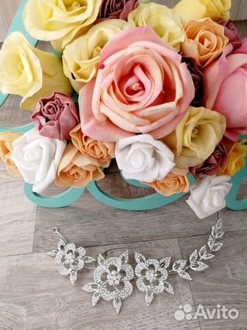 Украшение для прически