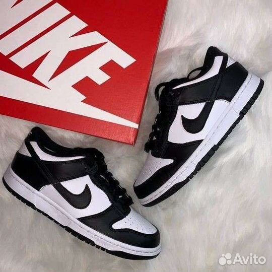 Кроссовки nike dunk low