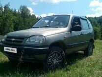 Chevrolet Niva 1.7 MT, 2008, 198 000 км, с пробегом, цена 370 000 руб.