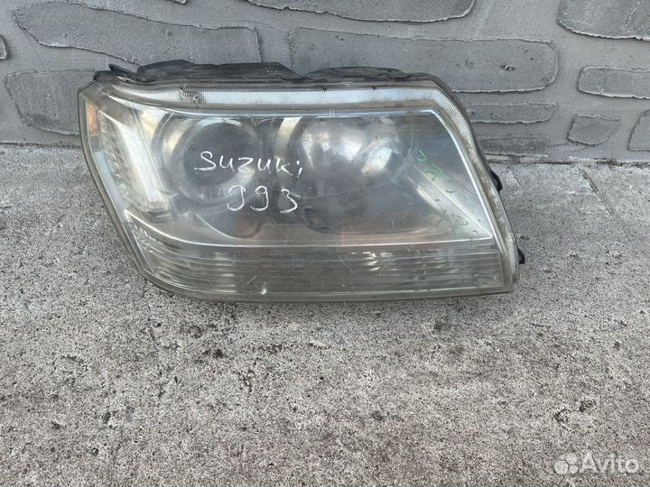 Фара правая Suzuki grand vitara