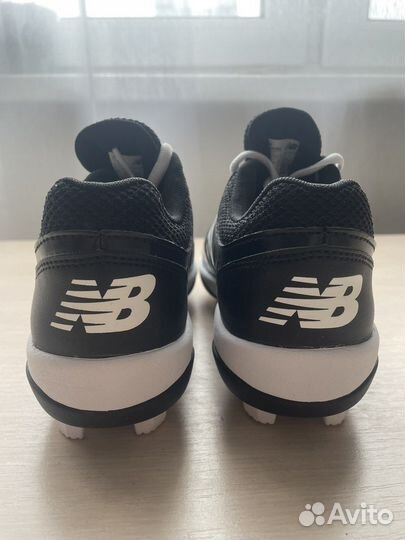 Бейсбольные спайки new balance 37