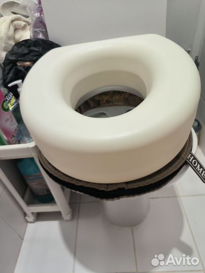 Сиденье для унитаза. Увеличивает высоту унитаза