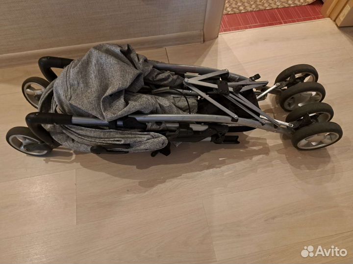 Прогулочная коляска трость бу