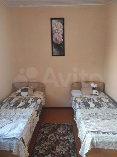 Комната 18 м² в 4-к., 1/2 эт.