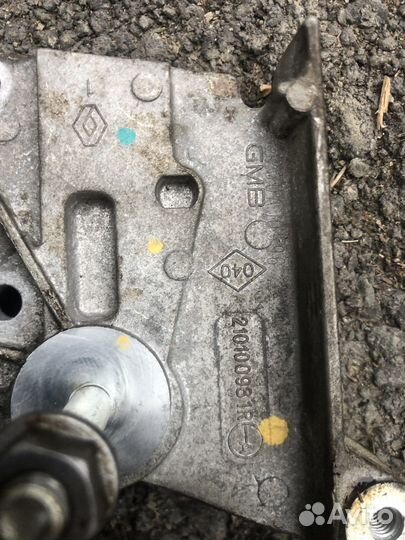 Помпа renault logan