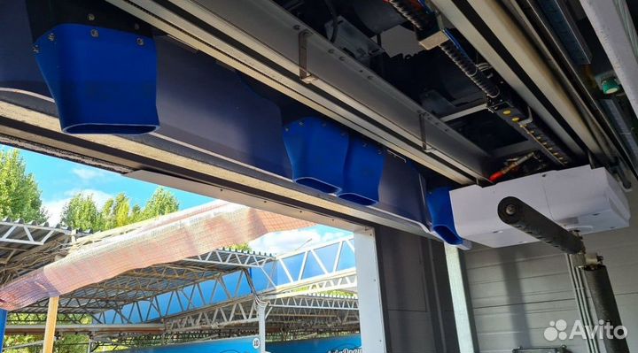 Робот автомойка