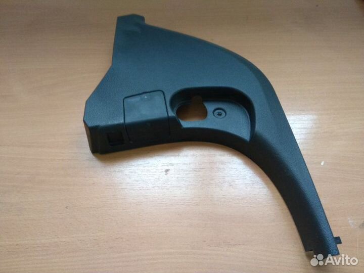 Обшивка стойки Bmw X1 E84 2009-2014