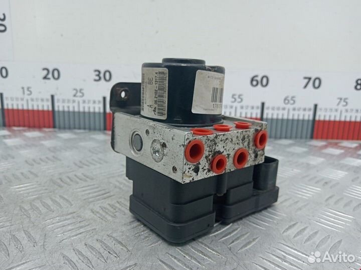 Блок ABS Ford Fiesta 5 рест. 2009 1550294