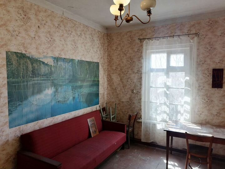 2-к. квартира, 42 м², 1/1 эт.