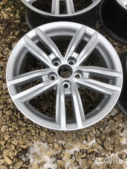 Литье R17 5/114.3 ET45 Dia 60.1