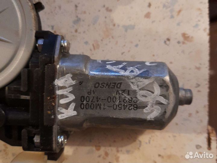 Моторчик стеклоподъёмника задний киа церато 2 13 г