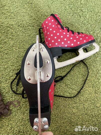 Коньки десткие