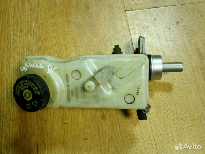 Главный тормозной цилиндр Рено Сценик 2 1.6 МКПП