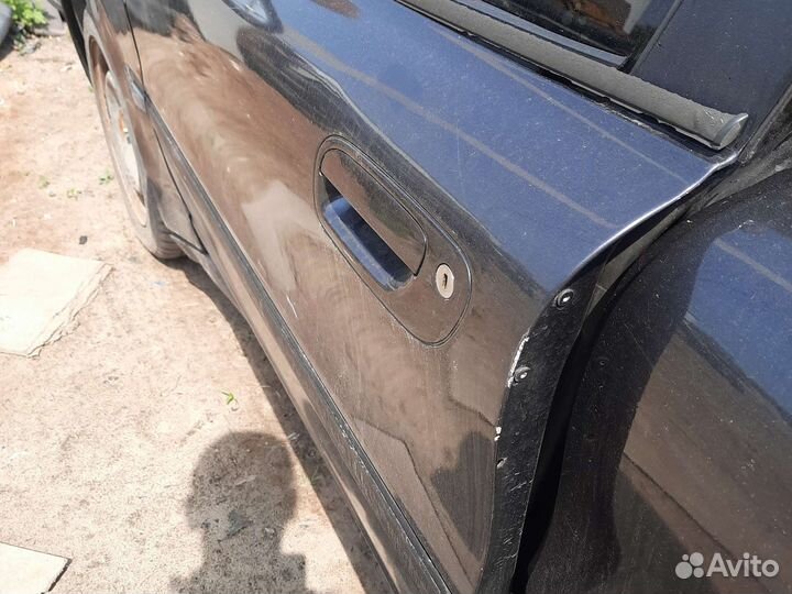 Дверь передняя левая Volvo s80 1998