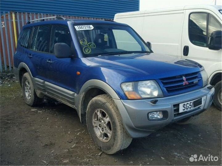 Разбор на запчасти Mitsubishi Pajero / Montero