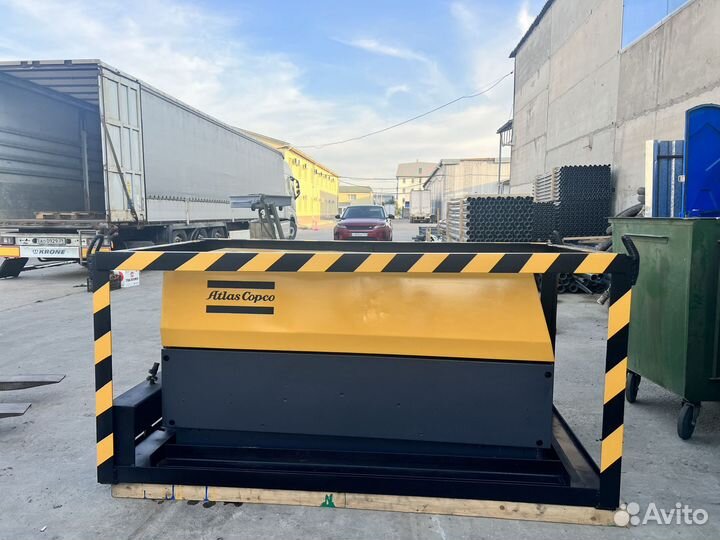 Аренда строительной спецтехники (компрессора)