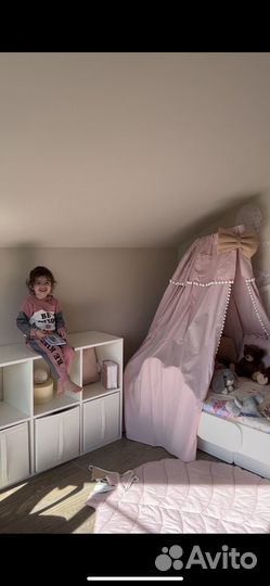 Детскся кровать с балдахином