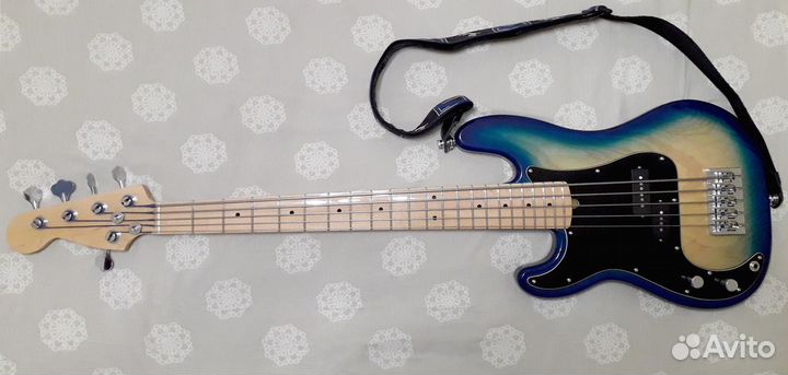 5-струнная Custom бас-гитара (леворукая)