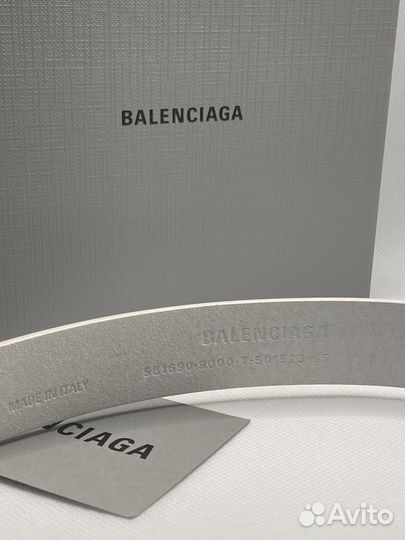 Balenciaga 