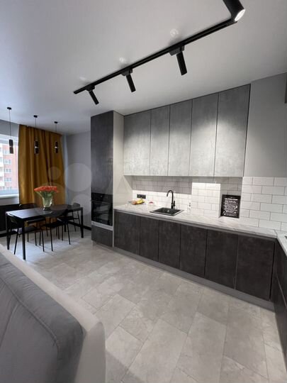 3-к. квартира, 90 м², 5/13 эт.