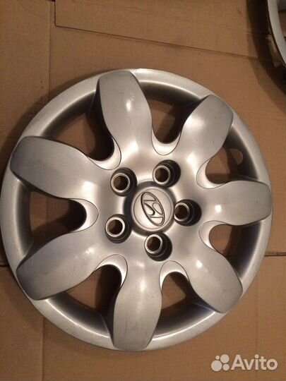 Колпак колеса Hyundai Elantra 52960-2H000