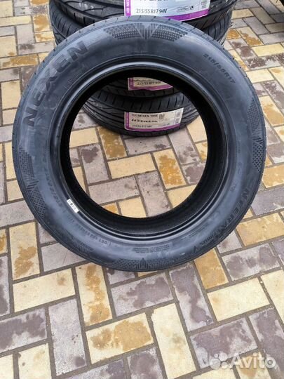 Nexen N'Fera Primus V 215/55 R17 94V
