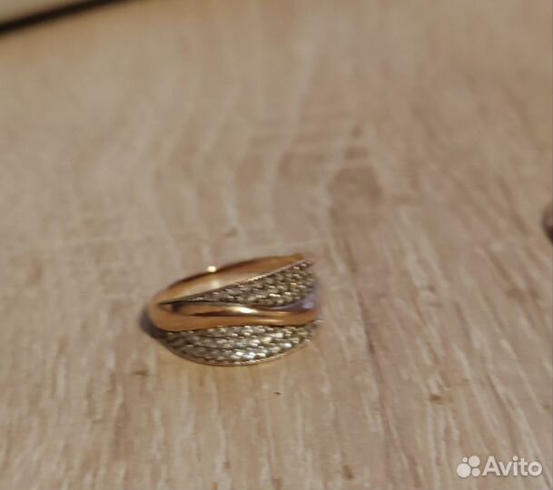 Золотые изделия 585