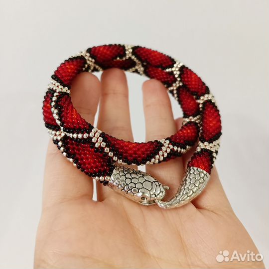 Бронь Колье