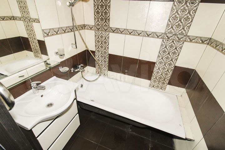 2-к. квартира, 49,7 м², 2/10 эт.