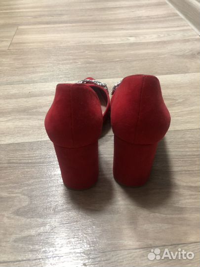 Туфли женские 37 размер