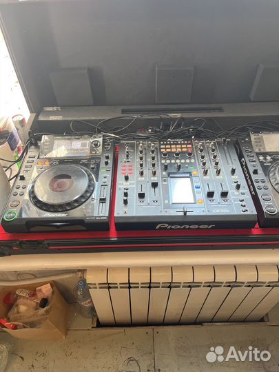 Pioneer CDJ2000, DJM2000