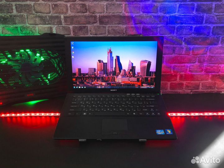 Мощный ноутбук Sony на i7 + SSD