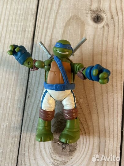 Игрушки фигурки-герои из мультфильма