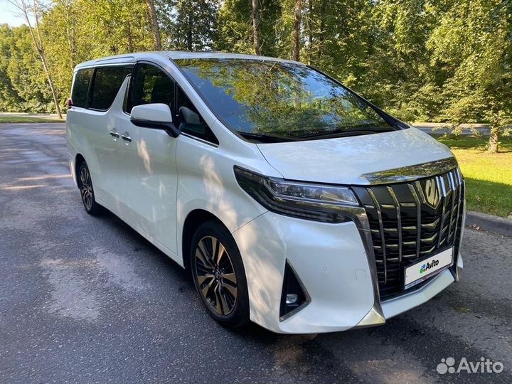 Toyota Alphard, 2018