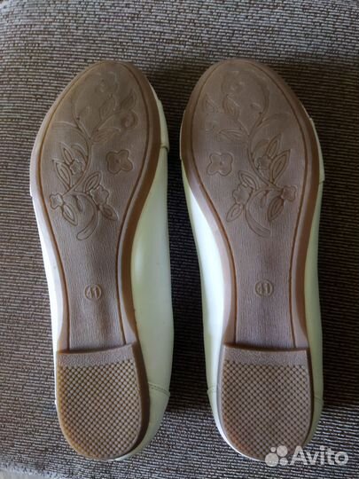 Туфли белые