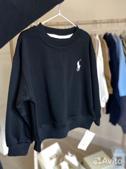 Костюм спортивный