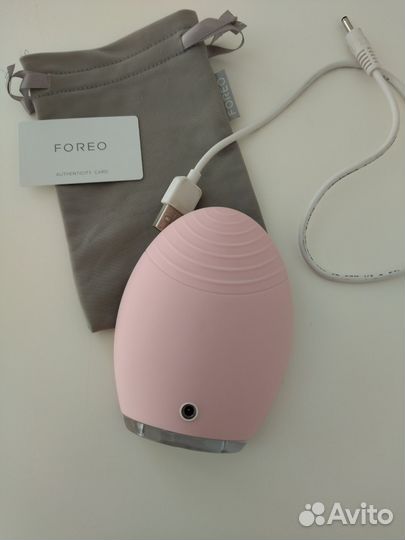 Щётка для очищения и массажа лица