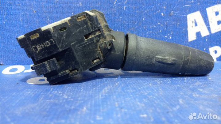 Переключатель поворотов Nissan Tiida Latio седан