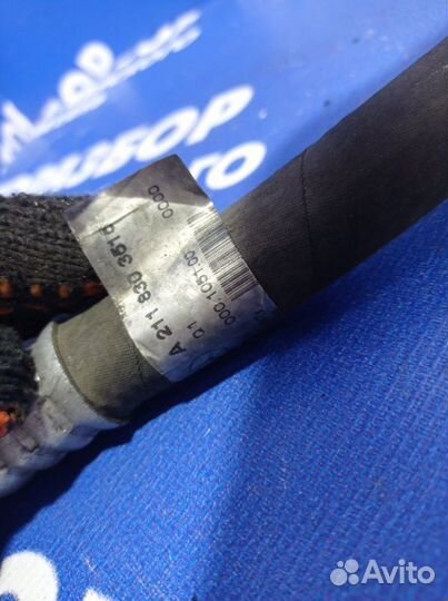 Трубка кондиционера Mercedes-Benz W211 седан