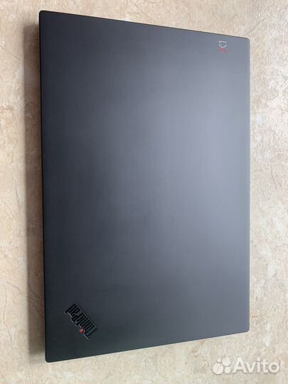 Lenovo Thinkpad X1 carbon gen 7