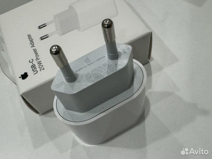 Зарядное устройство Apple 20W USB-C