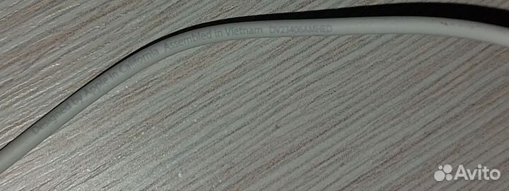 Наушники apple б.у одно ухо левое рабочее