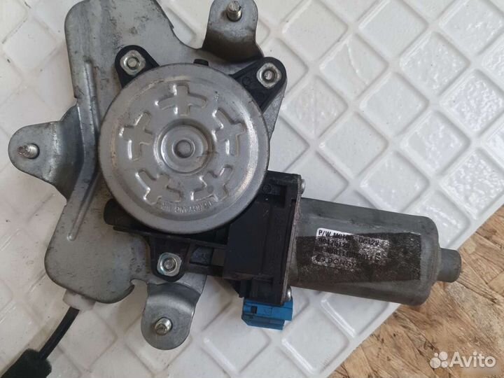 Стеклоподьемник передний правый шевроле лачетти