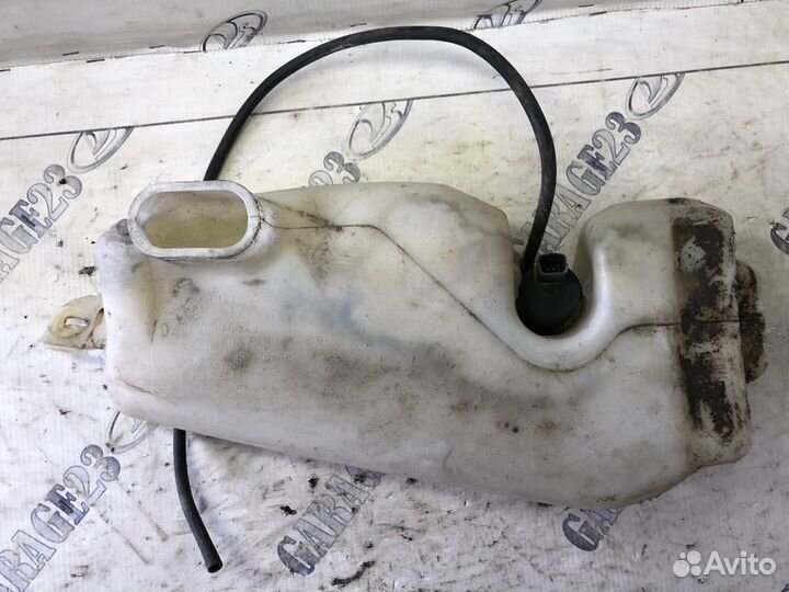 Бочок омывателя renault logan 1