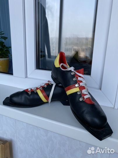 Беговые лыжи с ботинками