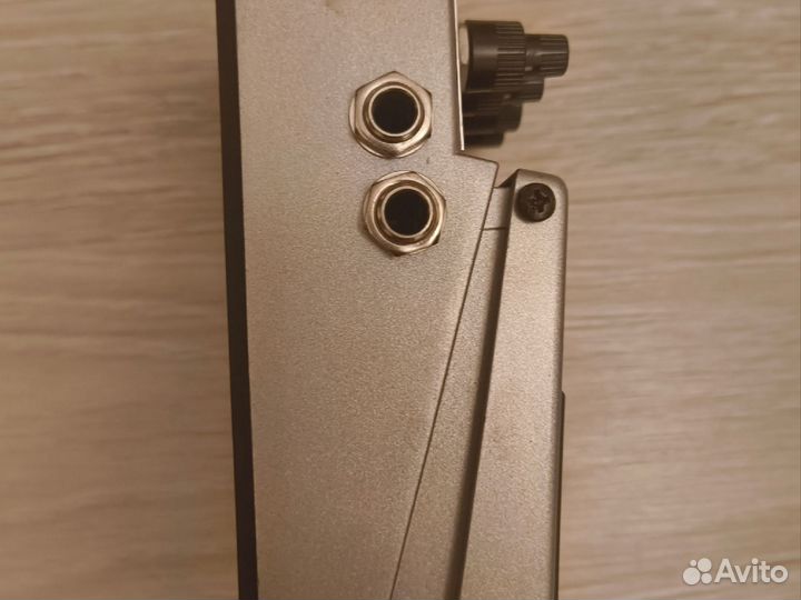 Гитарная педаль bass SYB-3