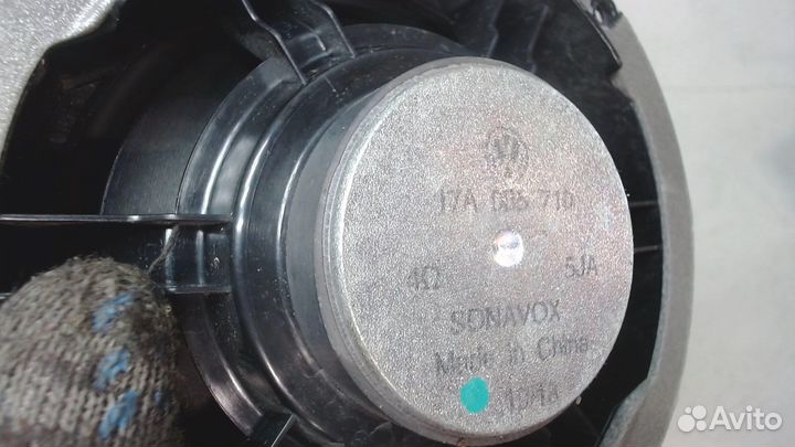 Динамик Volkswagen Jetta 7 2018, 2019
