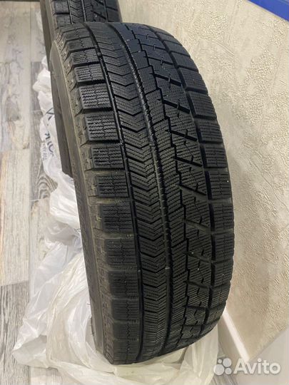 Bridgestone Blizzak VRX 195/65 R15 91S