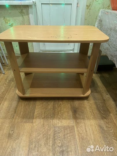 Журнальный столик на колесах бу